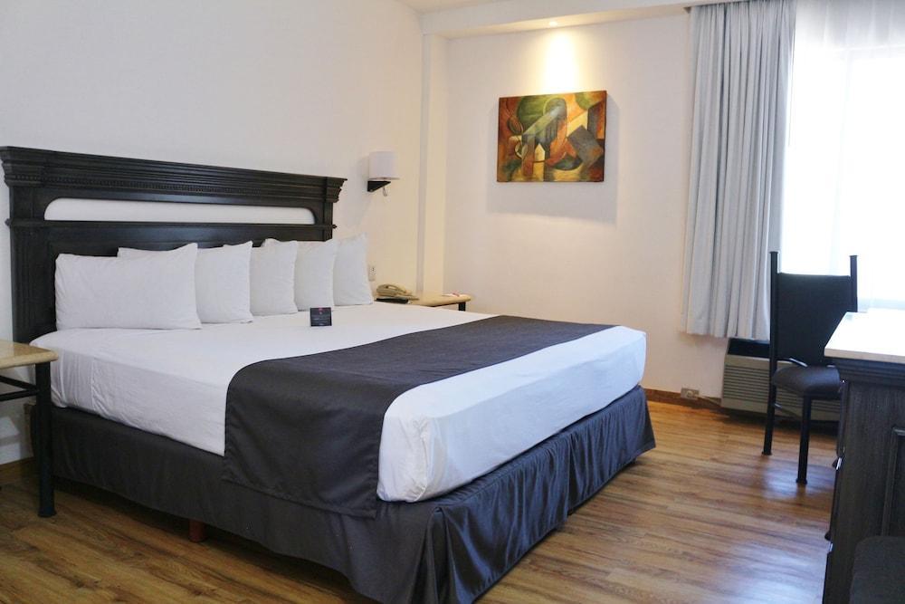 Hotel Victoria Express